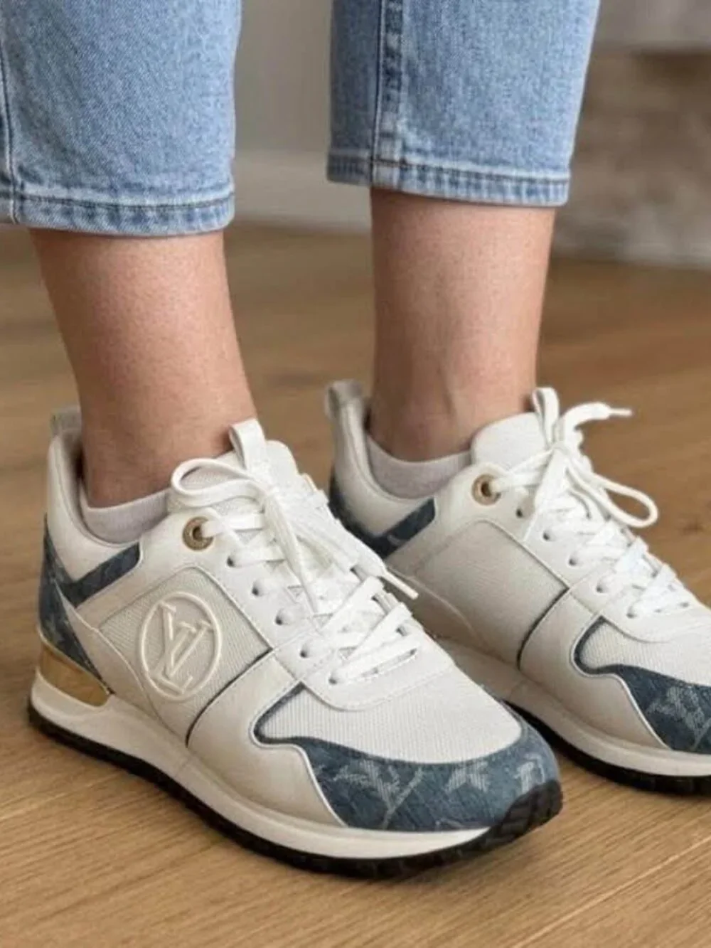 Louis Vuitton Run Away Sneakers Monogram Denim White Blue Size 37 Authentic